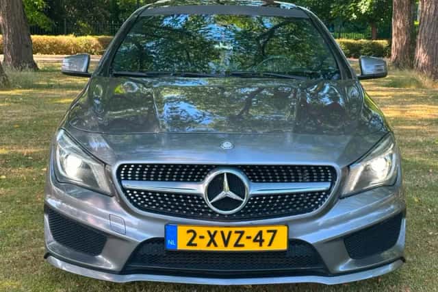 Mercedes-Benz CLA-Klasse (2013) thumbnail 2
