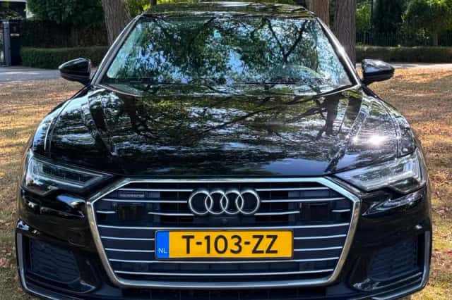 Audi A6 (2021) thumbnail 2