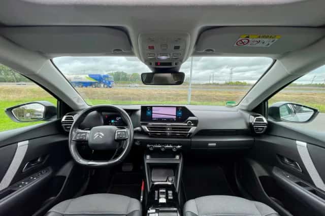 Citroën C4 (2021) thumbnail 3