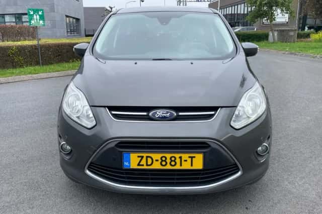 Ford C-Max (2015) thumbnail 3