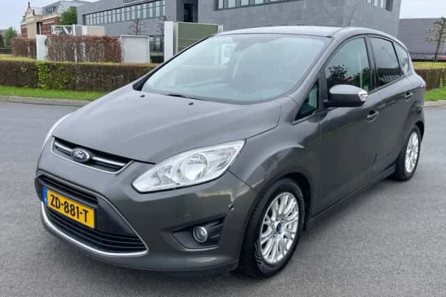 Ford C-Max (2015) thumbnail 4