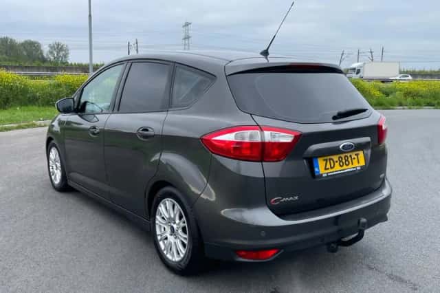Ford C-Max (2015) thumbnail 6