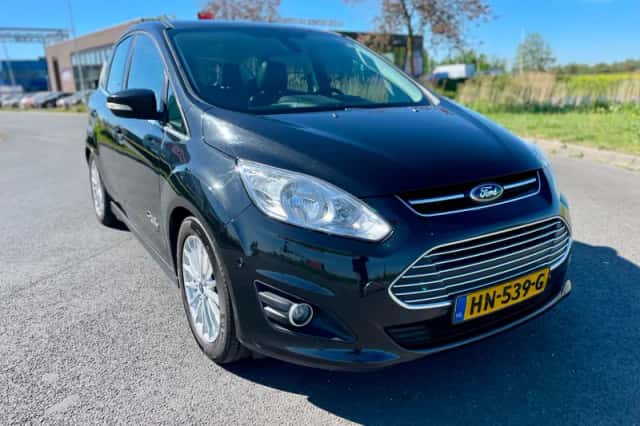 Ford C-Max (2015) thumbnail 1