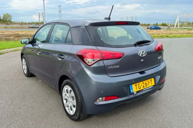 Hyundai i20 (2018) thumbnail 6
