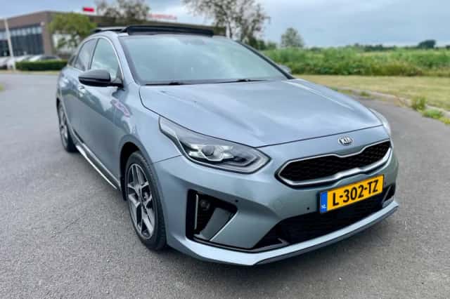 Kia Proceed (2021) thumbnail 1
