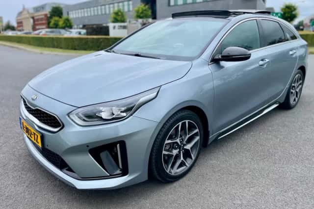 Kia Proceed (2021) thumbnail 6