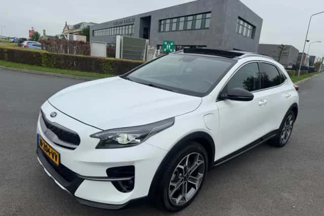 Kia XCeed (2020) thumbnail 5