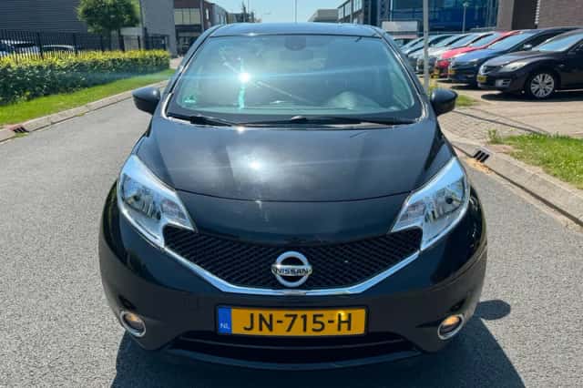 Nissan Note (2016) thumbnail 3