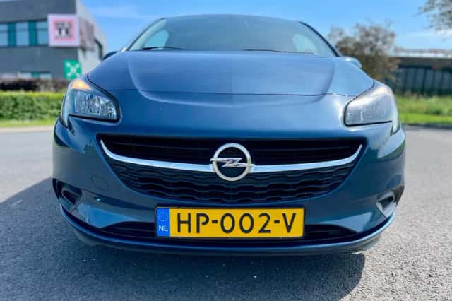 Opel Corsa (2015) thumbnail 3