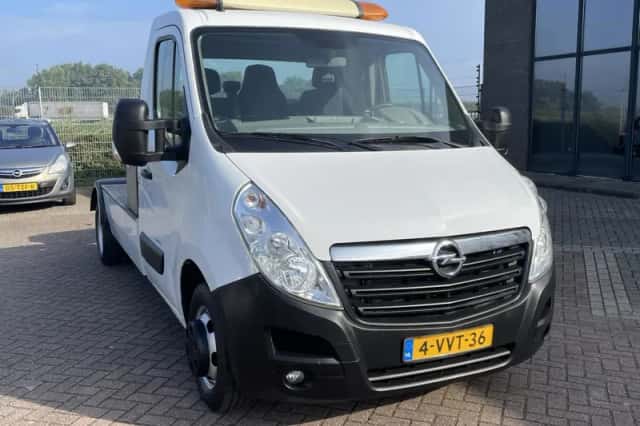 Opel Movano (2012) thumbnail 1