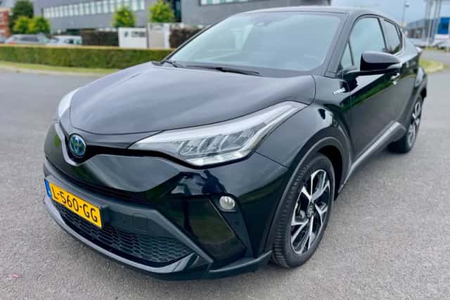 Toyota C-HR (2021) thumbnail 5