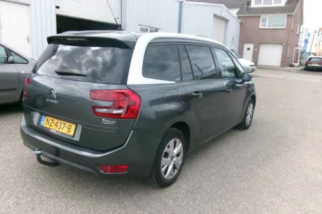 Citroën Grand C4 Picasso (2017) thumbnail 3
