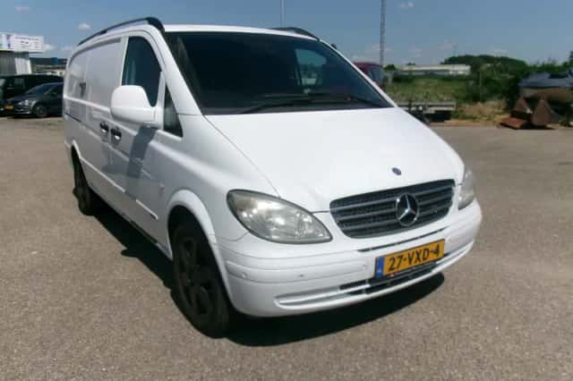 Mercedes-Benz Vito (2008) thumbnail 3
