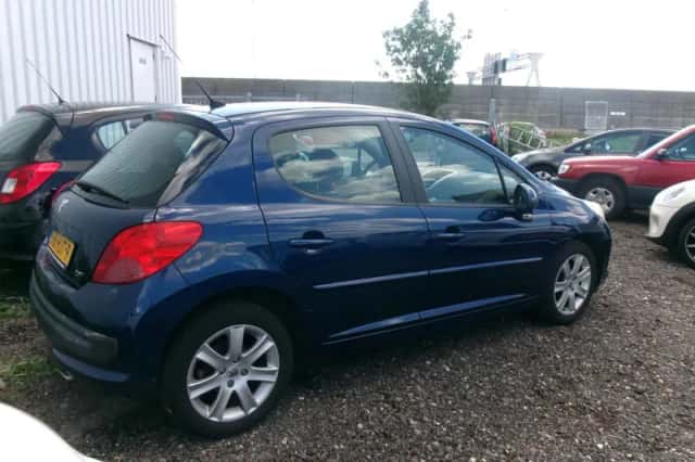 Peugeot 207 (2008) thumbnail 4