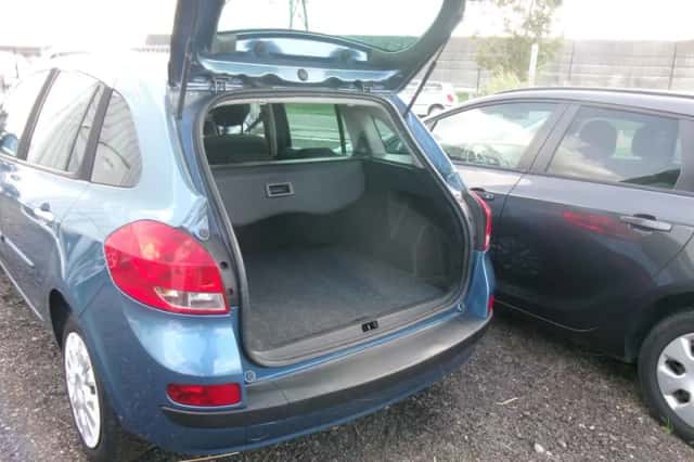 Renault Clio (2010) thumbnail 4