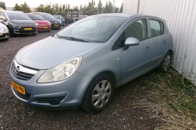 Opel Corsa (2008) thumbnail 1
