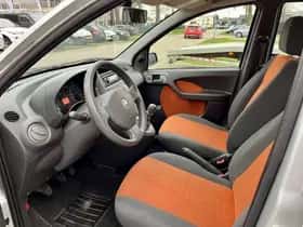 Fiat Panda (2009) thumbnail 10