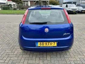 Fiat Grande Punto (2009) thumbnail 3
