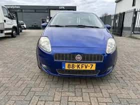 Fiat Grande Punto (2009) thumbnail 6