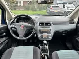 Fiat Grande Punto (2009) thumbnail 10