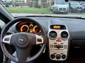 Opel Corsa (2008) thumbnail 11
