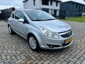 Opel Corsa (2008) thumbnail 5