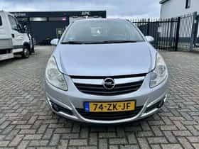 Opel Corsa (2008) thumbnail 6