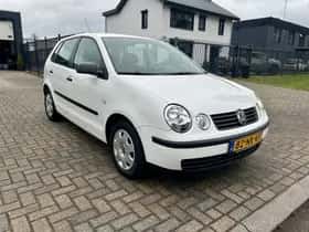 Volkswagen Polo (2003) thumbnail 5