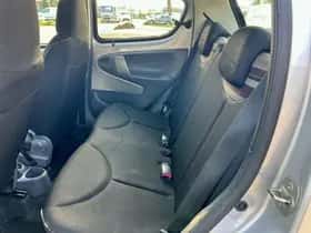 Citroën C1 (2010) thumbnail 8