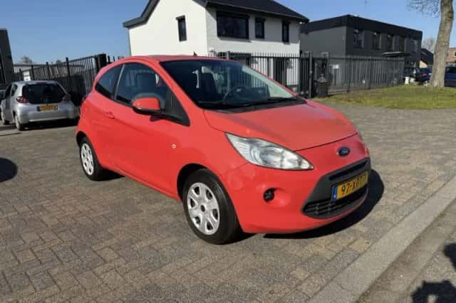 Ford Ka (2012) thumbnail 2