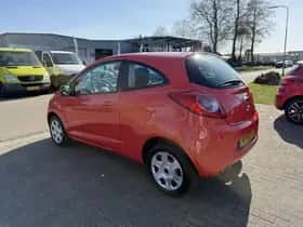 Ford Ka (2012) thumbnail 2