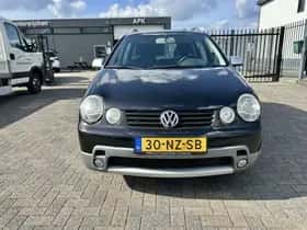 Volkswagen Polo (2004) thumbnail 6