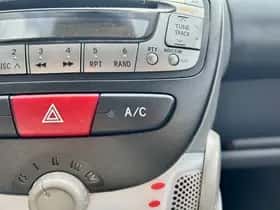 Citroën C1 (2012) thumbnail 11