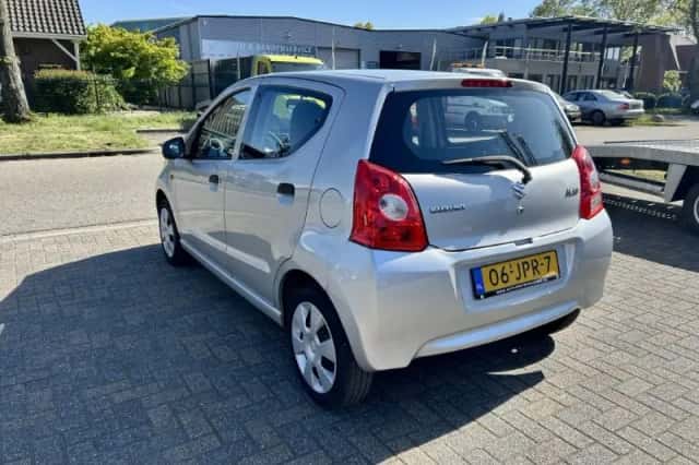 Suzuki Alto (2009) thumbnail 2