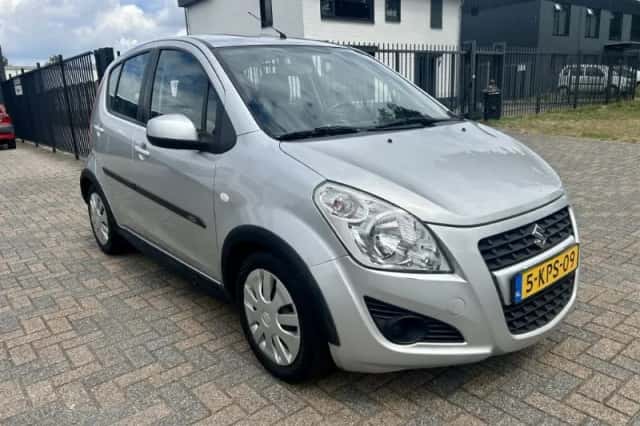 Suzuki Splash (2013) thumbnail 5