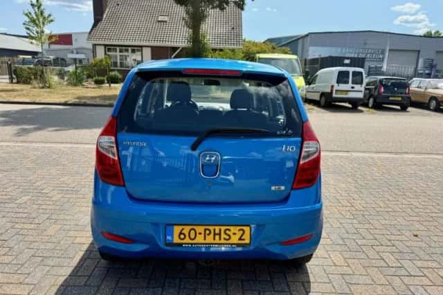 Hyundai i10 (2011) thumbnail 3