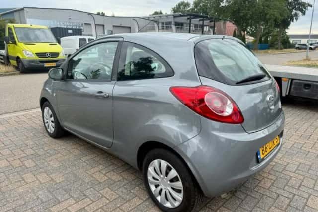 Ford Ka (2010) thumbnail 1