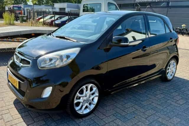 Kia Picanto (2011) thumbnail 1