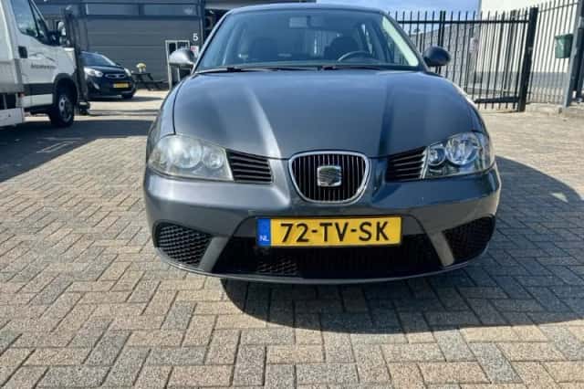 SEAT Ibiza (2007) thumbnail 6