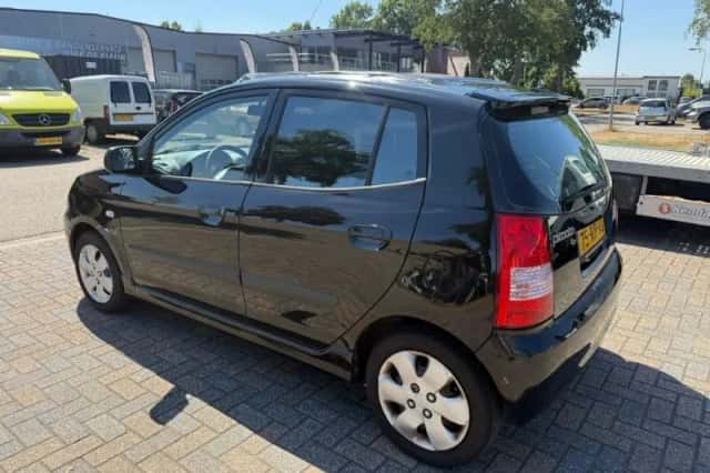 Kia Picanto (2005) thumbnail 2