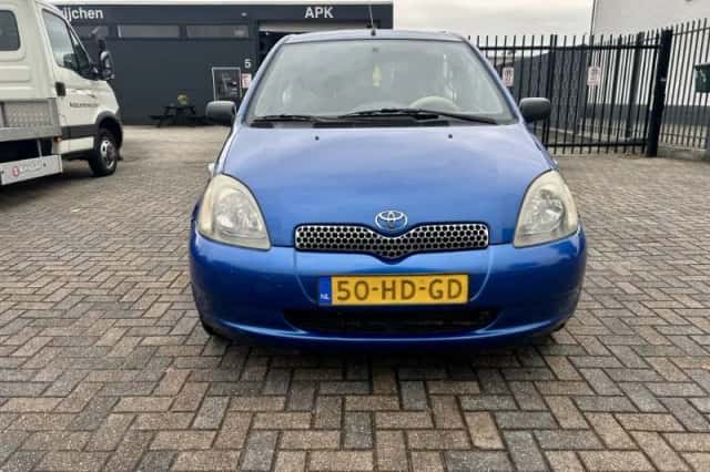 Toyota Yaris (2001) thumbnail 6