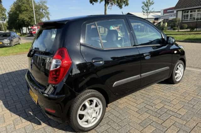 Hyundai i10 (2012) thumbnail 4