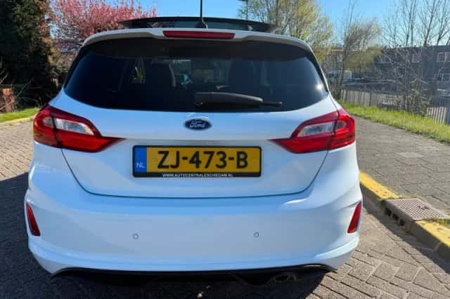 Ford Fiesta (2019) thumbnail 5