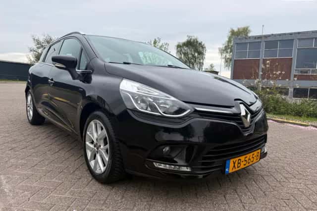 Renault Clio (2018) thumbnail 1