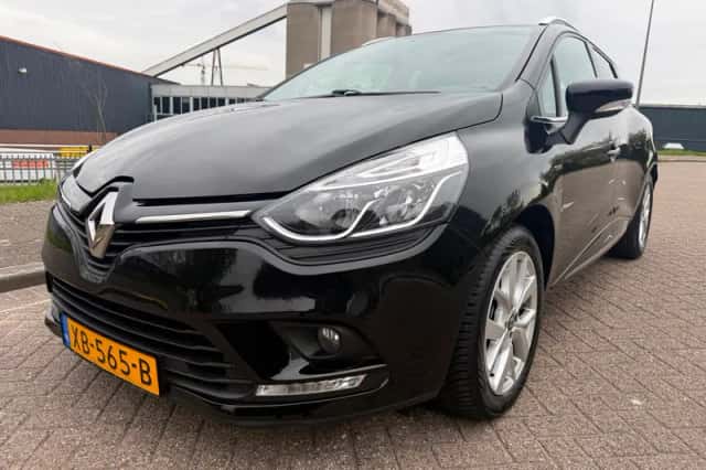 Renault Clio (2018) thumbnail 2