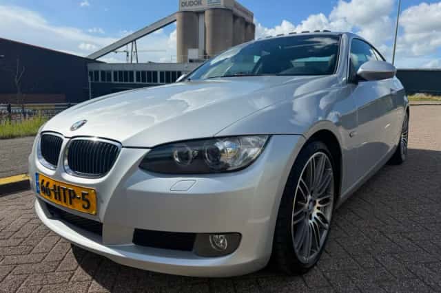 BMW 3-Serie (2009) thumbnail 3