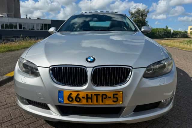 BMW 3-Serie (2009) thumbnail 6