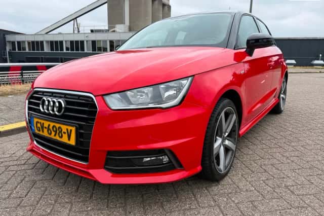 Audi A1 (2016) thumbnail 1