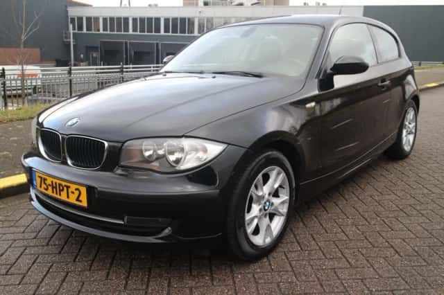 BMW 1-Serie (2009) thumbnail 3