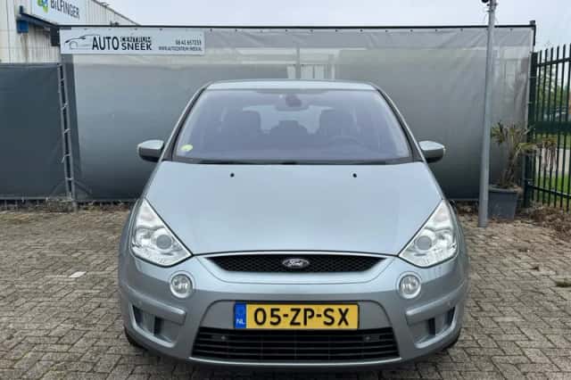 Ford S-Max (2008) thumbnail 2